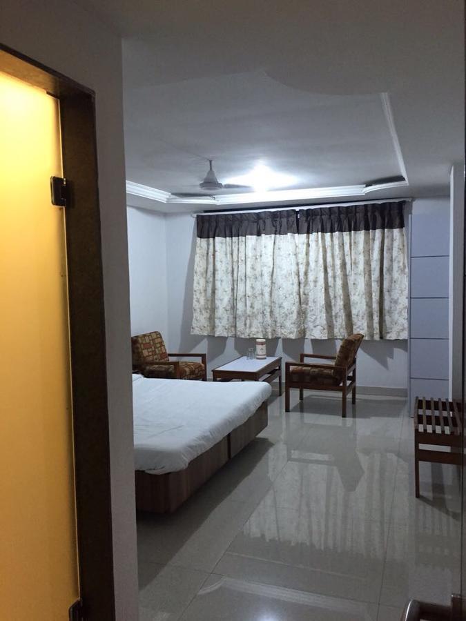 Sarovar Hotel 维沙卡帕特南 外观 照片