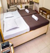 Sarovar Hotel 维沙卡帕特南 外观 照片